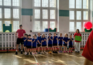 dzieci biorące udział w olimpiadzie